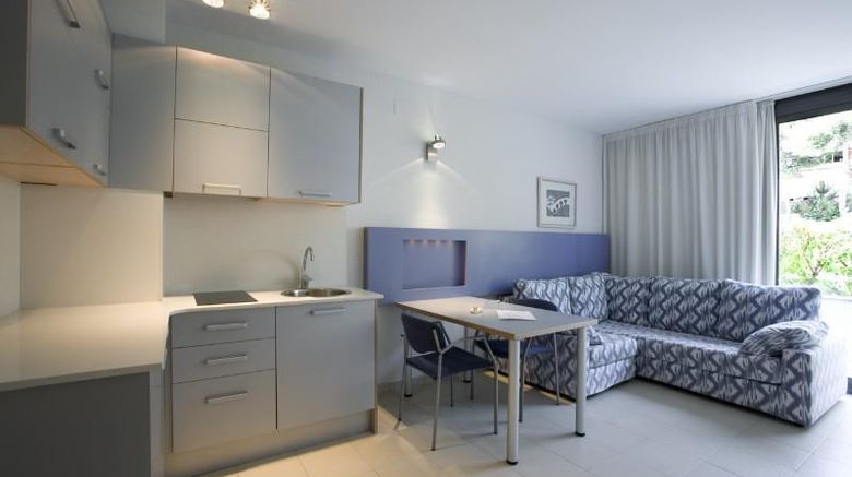 <b>Atenea Park Suites Apartments Room</b>. Images powered by <a href="https://iceportal.shijigroup.com/" title="IcePortal" target="_blank">IcePortal</a>.