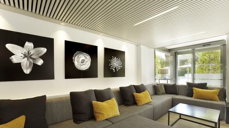 Atenea Park Suites Apartments Lobby