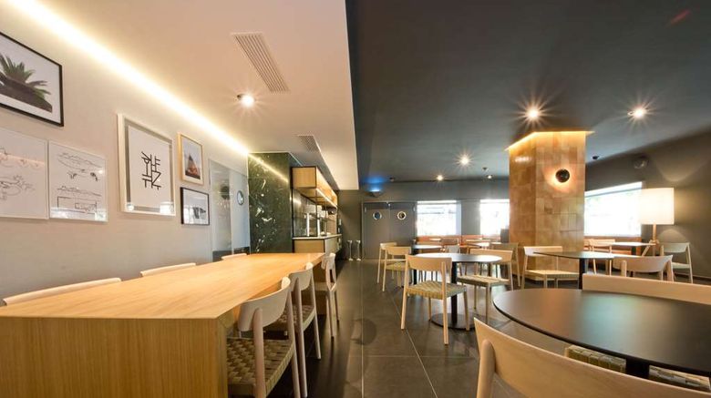 <b>Aparthotel Atenea Valles Restaurant</b>. Images powered by <a href="https://iceportal.shijigroup.com/" title="IcePortal" target="_blank">IcePortal</a>.