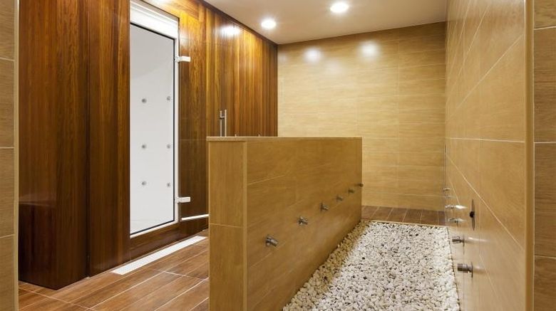<b>Aparthotel Atenea Valles Spa</b>. Images powered by <a href="https://iceportal.shijigroup.com/" title="IcePortal" target="_blank">IcePortal</a>.