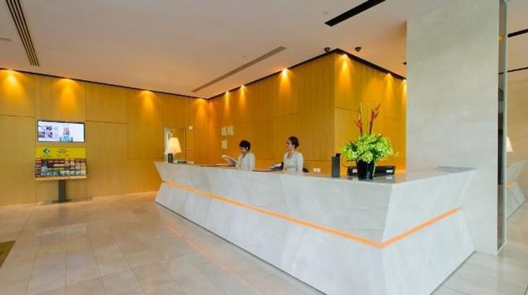 Park Avenue Rochester Singapore Lobby