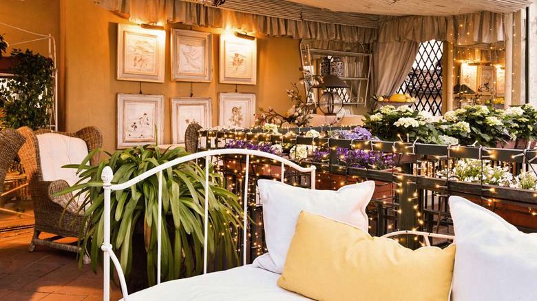 <b>Hotel Cellai Restaurant</b>. Images powered by <a href="https://iceportal.shijigroup.com/" title="IcePortal" target="_blank">IcePortal</a>.
