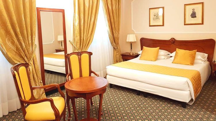 Berchielli Hotel Room