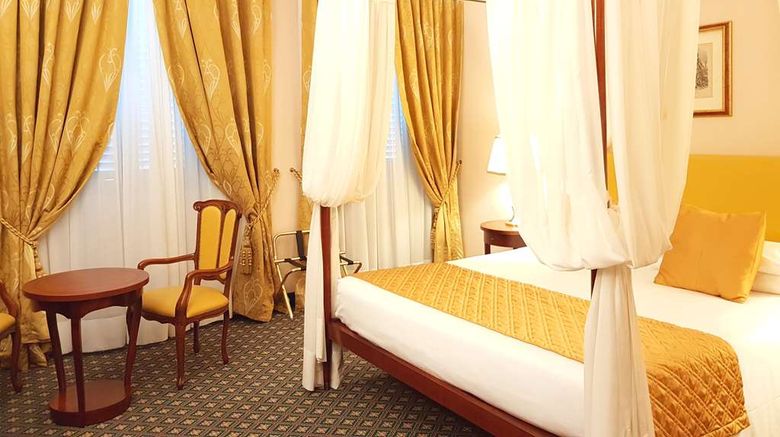 <b>Berchielli Hotel Room</b>. Images powered by <a href="https://iceportal.shijigroup.com/" title="IcePortal" target="_blank">IcePortal</a>.
