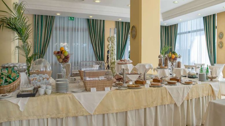 <b>Nettuno Hotel Restaurant</b>. Images powered by <a href="https://iceportal.shijigroup.com/" title="IcePortal" target="_blank">IcePortal</a>.