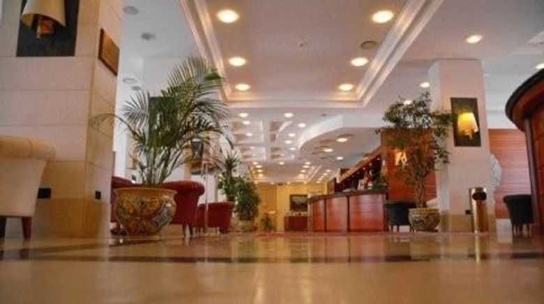 <b>Nettuno Hotel Lobby</b>. Images powered by <a href="https://iceportal.shijigroup.com/" title="IcePortal" target="_blank">IcePortal</a>.