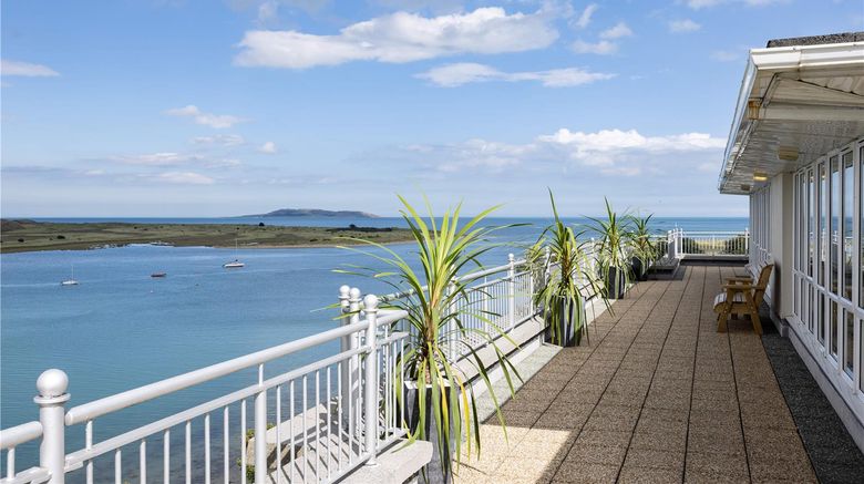 <b>Grand Hotel Suite</b>. Images powered by <a href="https://iceportal.shijigroup.com/" title="IcePortal" target="_blank">IcePortal</a>.