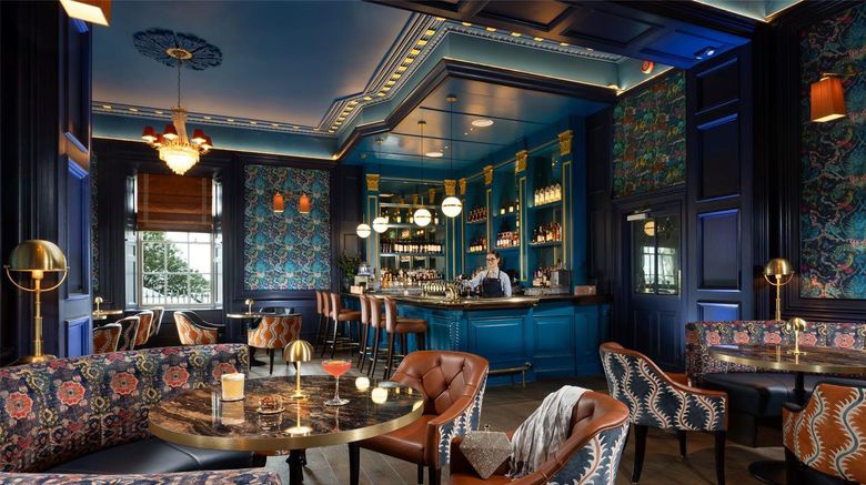 <b>Grand Hotel Restaurant</b>. Images powered by <a href="https://iceportal.shijigroup.com/" title="IcePortal" target="_blank">IcePortal</a>.