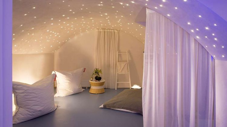 Mademoiselle Hotel Spa