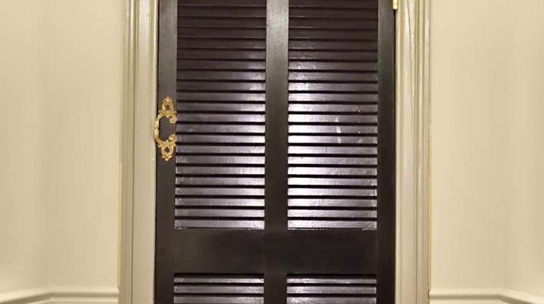 <b>Hotel Lombardy Room</b>. Images powered by <a href="https://iceportal.shijigroup.com/" title="IcePortal" target="_blank">IcePortal</a>.