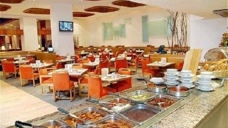 <b>Sevilla Palace Hotel Restaurant</b>. Images powered by <a href="https://iceportal.shijigroup.com/" title="IcePortal" target="_blank">IcePortal</a>.