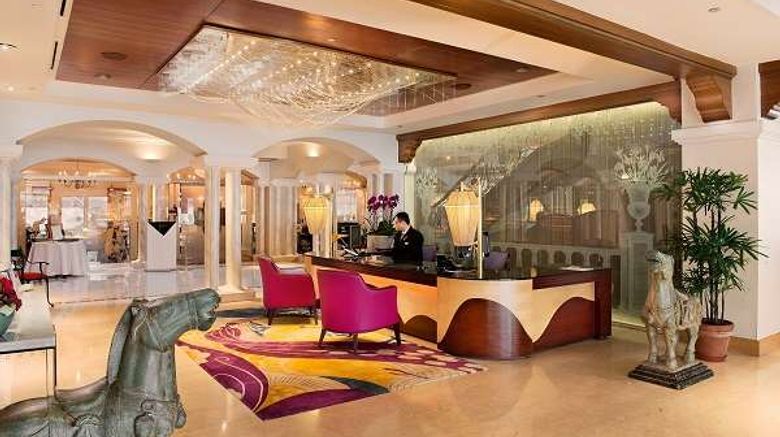 <b>Riviera Hotel Taipei Lobby</b>. Images powered by <a href="https://iceportal.shijigroup.com/" title="IcePortal" target="_blank">IcePortal</a>.