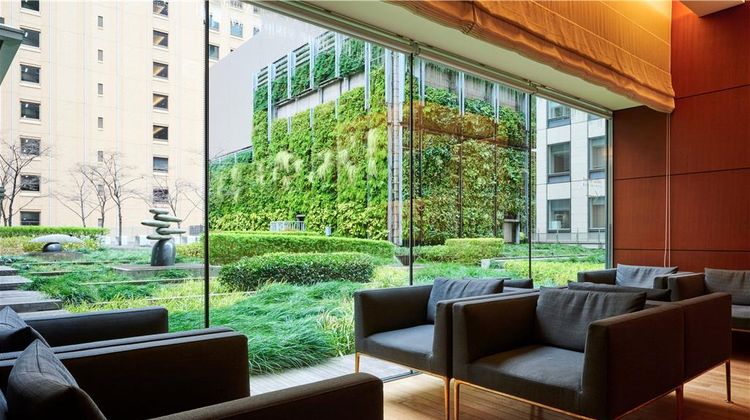 Marunouchi Hotel Lobby