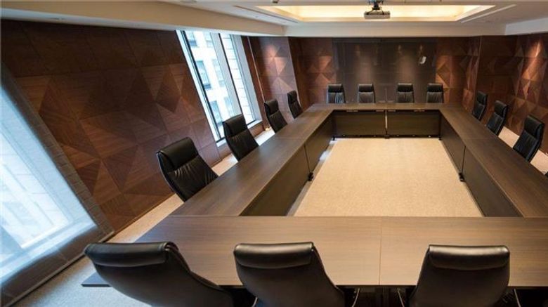 <b>Marunouchi Hotel Meeting</b>. Images powered by <a href="https://iceportal.shijigroup.com/" title="IcePortal" target="_blank">IcePortal</a>.