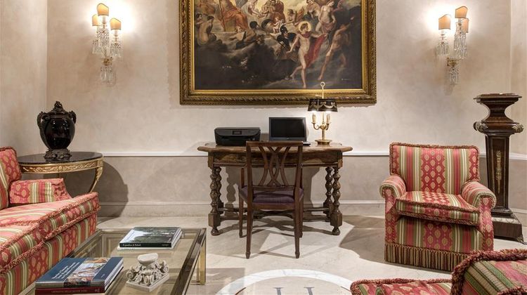 Marcella Royal Hotel Lobby