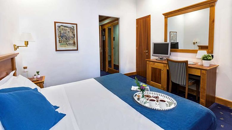 <b>Diplomatic Hotel Room</b>. Images powered by <a href="https://iceportal.shijigroup.com/" title="IcePortal" target="_blank">IcePortal</a>.