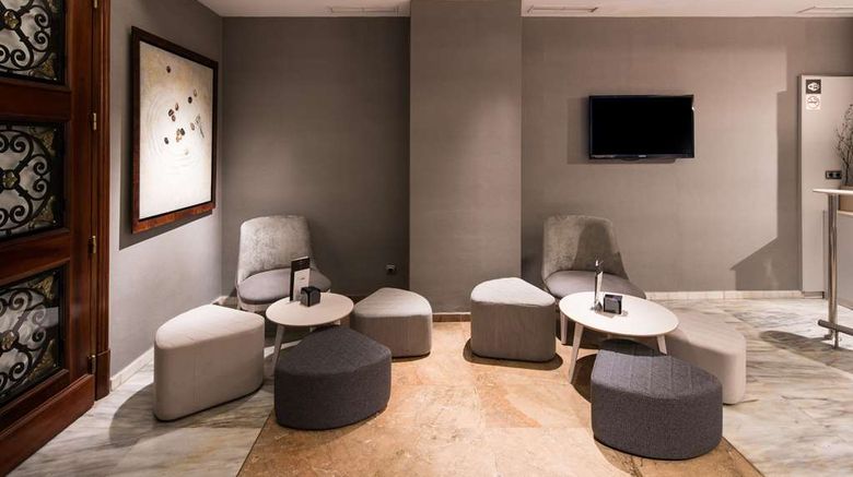 <b>Hotel Catalonia Gracia Restaurant</b>. Images powered by <a href="https://iceportal.shijigroup.com/" title="IcePortal" target="_blank">IcePortal</a>.
