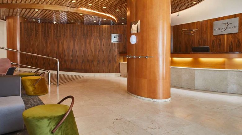 <b>Silken Luis de Leon Lobby</b>. Images powered by <a href="https://iceportal.shijigroup.com/" title="IcePortal" target="_blank">IcePortal</a>.