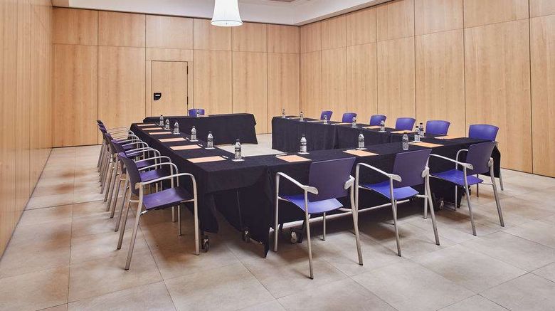 <b>Silken Puerta Valencia Meeting</b>. Images powered by <a href="https://iceportal.shijigroup.com/" title="IcePortal" target="_blank">IcePortal</a>.