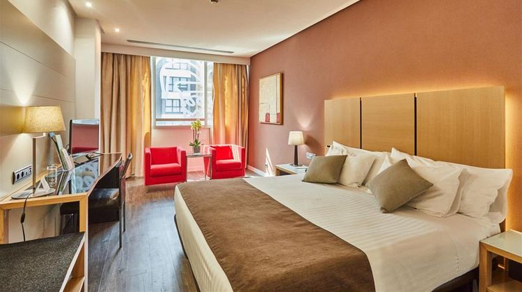 Silken Puerta Valencia Room