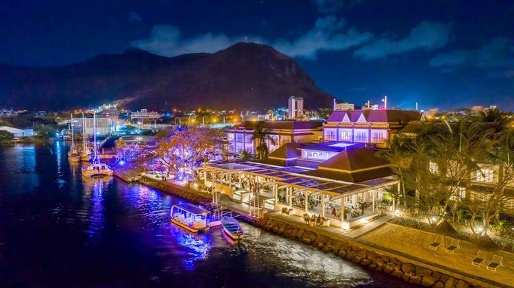 Le Suffren Hotel & Marina Exterior
