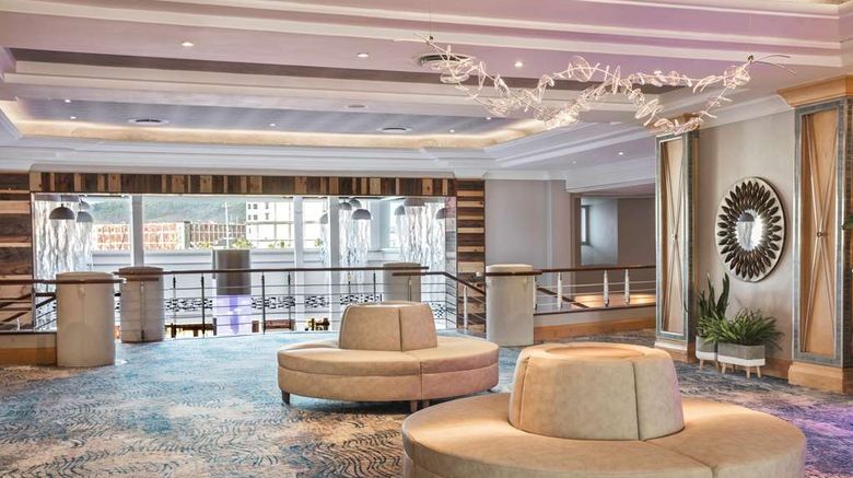 <b>Le Suffren Hotel & Marina Lobby</b>. Images powered by <a href="https://iceportal.shijigroup.com/" title="IcePortal" target="_blank">IcePortal</a>.