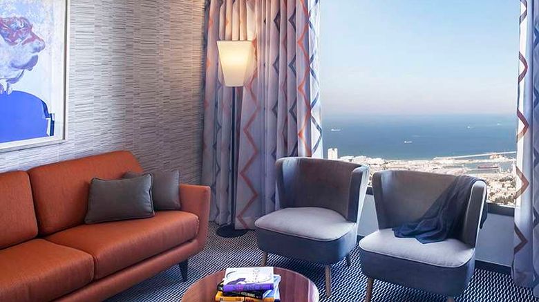 <b>Dan Panorama Haifa Suite</b>. Images powered by <a href="https://iceportal.shijigroup.com/" title="IcePortal" target="_blank">IcePortal</a>.
