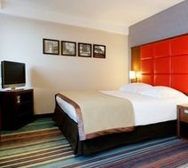 New Hotel Charlemagne Room