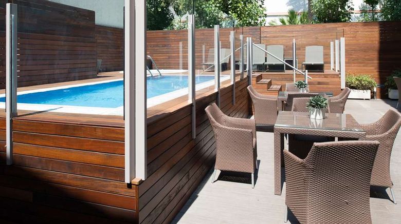 <b>Catalonia Mikado Pool</b>. Images powered by <a href="https://iceportal.shijigroup.com/" title="IcePortal" target="_blank">IcePortal</a>.