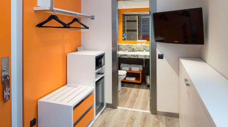Catalonia Mikado Room