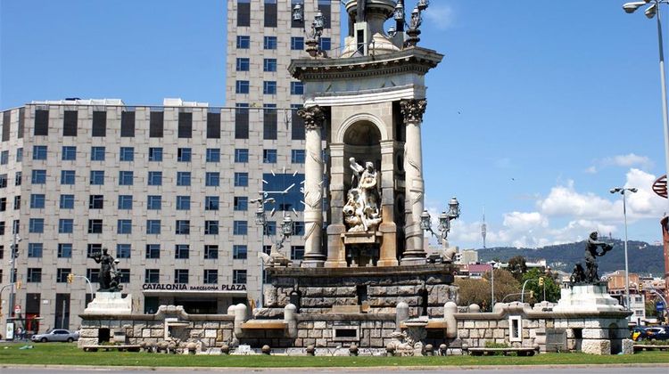 Catalonia Barcelona Plaza Exterior