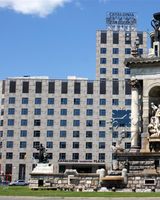 Catalonia Barcelona Plaza