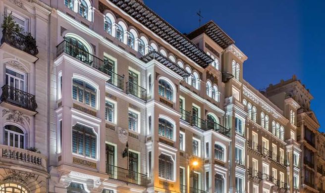 Catalonia Gran Via Exterior