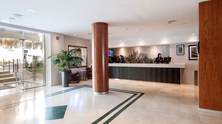 <b>Catalonia Majorica Lobby</b>. Images powered by <a href="https://iceportal.shijigroup.com/" title="IcePortal" target="_blank">IcePortal</a>.