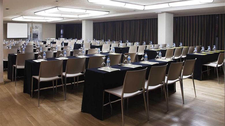 <b>Hotel Silken El Ramblas Meeting</b>. Images powered by <a href="https://iceportal.shijigroup.com/" title="IcePortal" target="_blank">IcePortal</a>.