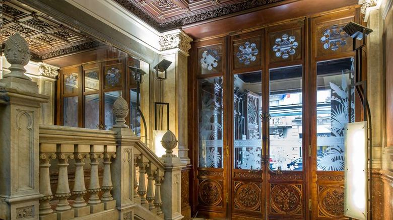 Catalonia Plaza Cataluna Lobby. Images powered by <a href="https://iceportal.shijigroup.com" target="_blank" rel="noopener">Ice Portal</a>.