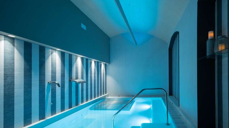 <b>Catalonia Plaza Cataluna Health</b>. Images powered by <a href="https://iceportal.shijigroup.com/" title="IcePortal" target="_blank">IcePortal</a>.