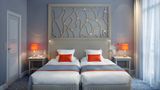<b>Hotel Splendid Etoile Room</b>. Images powered by <a href="https://iceportal.shijigroup.com/" title="IcePortal" target="_blank">IcePortal</a>.