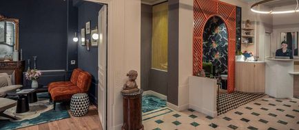 Hotel Louison Lobby