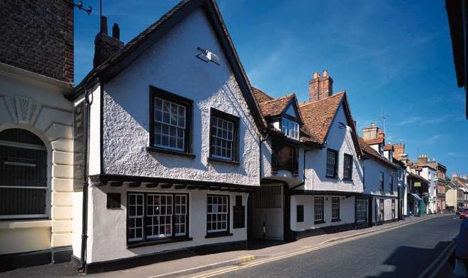 The George Exterior