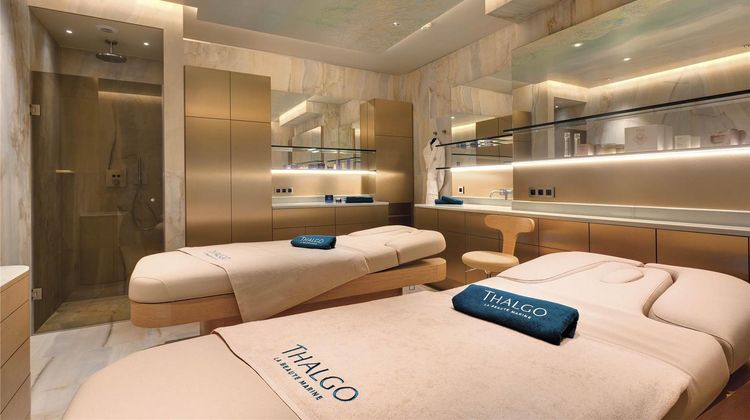 La Demeure Montaigne Spa