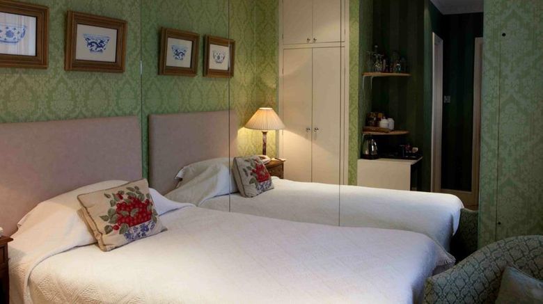 <b>The Leonard Hotel & Residence Room</b>. Images powered by <a href="https://iceportal.shijigroup.com/" title="IcePortal" target="_blank">IcePortal</a>.