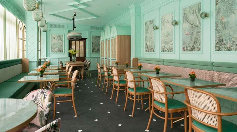 <b>Degli Aranci Hotel Restaurant</b>. Images powered by <a href="https://iceportal.shijigroup.com/" title="IcePortal" target="_blank">IcePortal</a>.