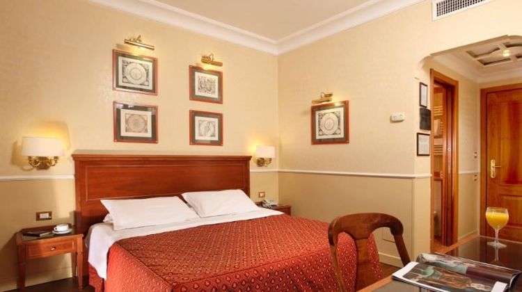 Cristoforo Colombo Hotel Room