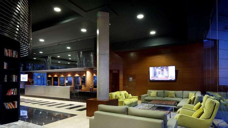 <b>Hotel Icaria Barcelona Lobby</b>. Images powered by <a href="https://iceportal.shijigroup.com/" title="IcePortal" target="_blank">IcePortal</a>.