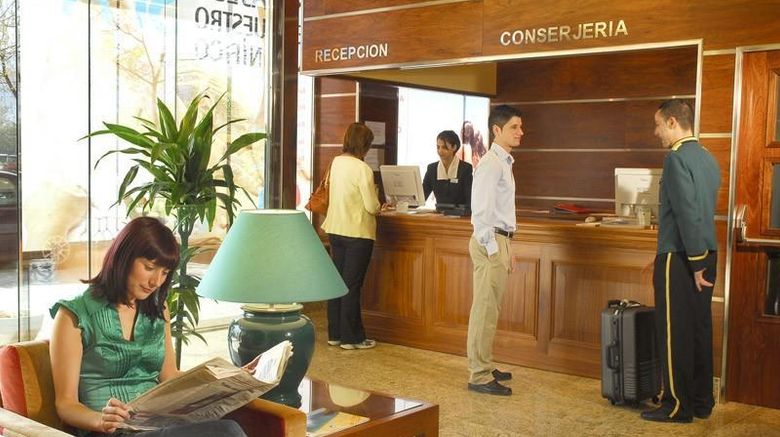 <b>Senator Granada Spa Hotel Lobby</b>. Images powered by <a href="https://iceportal.shijigroup.com/" title="IcePortal" target="_blank">IcePortal</a>.
