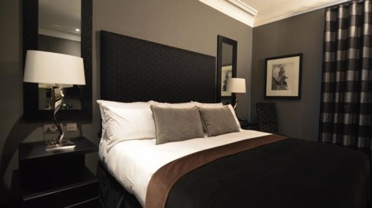 Chester Hotel Room