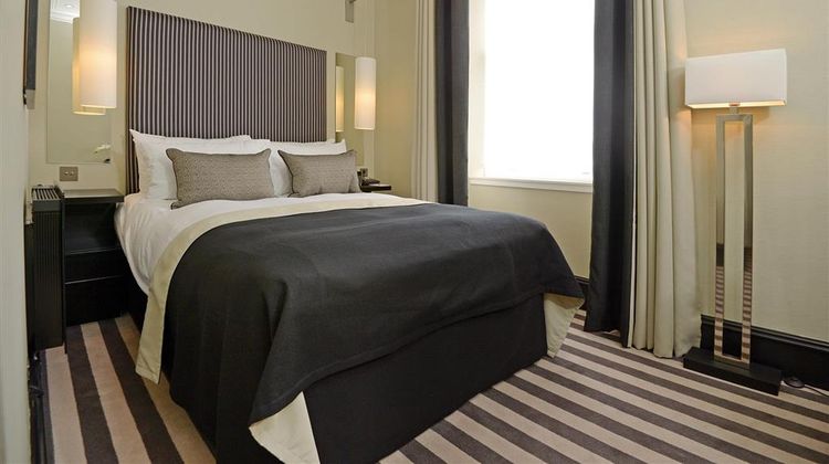 Chester Hotel Room