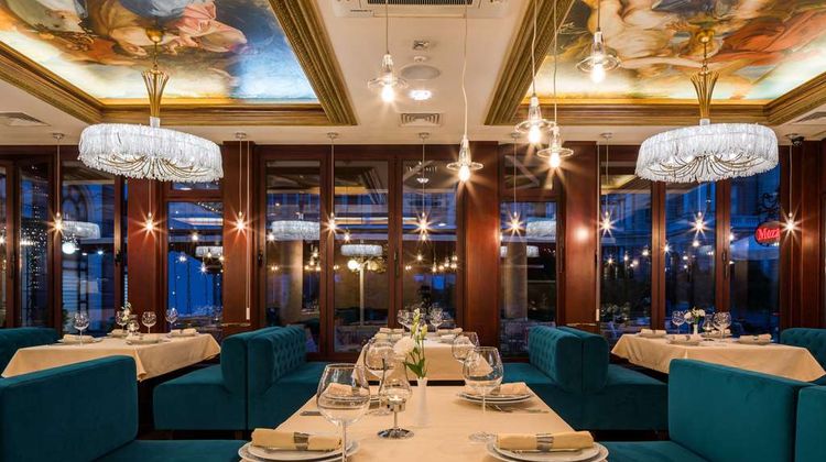 Mozart Hotel Restaurant