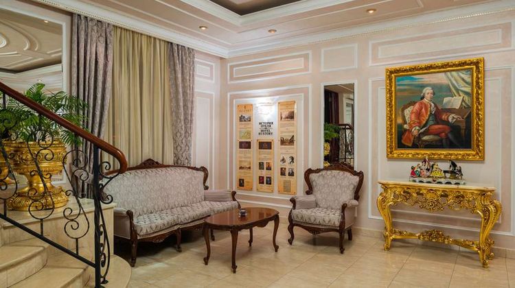 Mozart Hotel Lobby